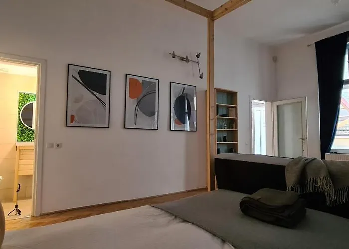 Zeiss House Apartment *